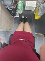 《我的骚货情人》黑丝无内露出0