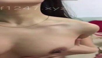 漂亮少妇自慰