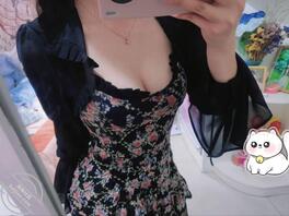 痒痒的受不了1
