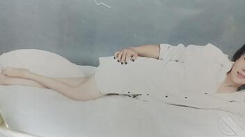 有喜欢玩我妈的么想怎么玩评论区说了算最好给她换脸去衣0