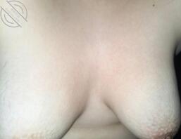 老婆的骚逼已摆好姿势 等你们的大鸡巴插入 操她  屏射 合照 评论 她1