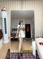 白显腿长 
