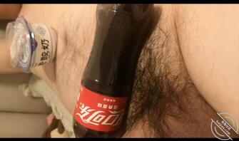 【原创】弟弟的鸡巴搭配酸奶淫味好吃2