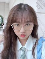 大四反差眼镜婊女大求哥哥们艹2