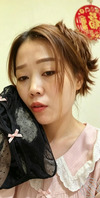 明天一定要让老婆在家单独在她老爸面前故意漏出她的原味情趣内裤0