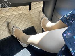 好久不见，终于更新骚逼老婆了