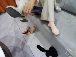 海角原创（62）穿着棉袜秋裤的嫂子2