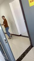 原创厕拍公司大黑毛逼0