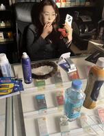 超市老板娘