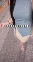 天气热就得穿凉鞋0
