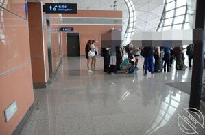 (原创)客户再次来沈,特意让老婆接机2