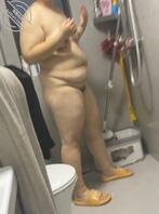 偷拍坦克老婆，怎么调教她同意多人呢？0