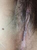 大白天00后小处女粉骚逼痒痒看了好多大鸡八青筋照片流水了舔了手指一口骚水2