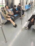 地铁人妻丝袜系列（如有冒犯立马删帖）2