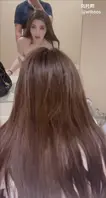 最喜欢性欲强的男人了直接在停车场厕所来一发 人前的女神竟是骚母狗一条0