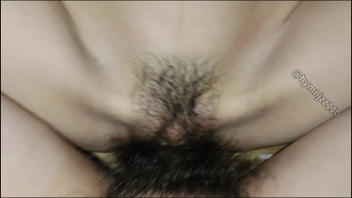 【原创自拍】骚逼主动张开大腿迎接肉棒冲击