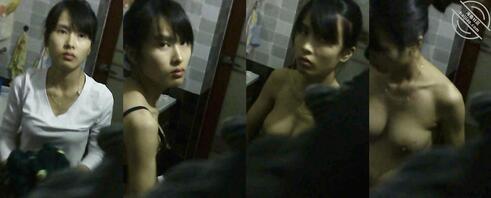 浴室偷拍女邻居洗澡完美露脸0