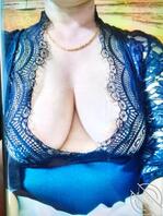 极品美熟女，人工白虎，喜欢sm各种玩法