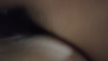 母狗抱住单男求深入