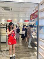 绿帽把女友的裸照公开给大家，她还不知道呢，绿帽想看大家怎么意淫她2