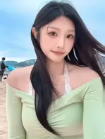  抖音极品天菜网红宝妈爆火后嫌弃原配，甘当土豪M属性肉欲母狗，跪舔求操彻底沦陷1