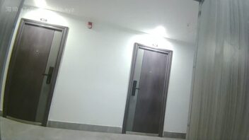 （原创）：我亲妹妹的闺蜜，06年的丰满大学生被我给操了