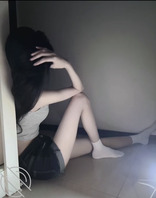 贱母狗主动要求给她曝光到网上，女高可线下