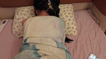 后入汉服女友，屁股又白又大(电报已更新)