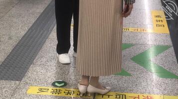 地铁偷拍肉丝少妇肉丝熟妇0