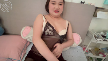 这么美的逼分给你们操你们会嫌弃身材吗兄妹露脸+免费视频