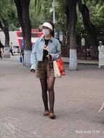 公园老头乐9（看看这都是谁的媳妇谁的妈）0