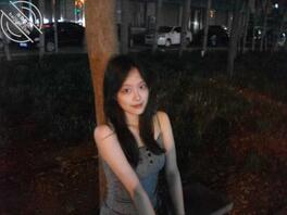 母狗发骚，免费给艹，千里送逼，求求爸爸们羞辱母狗吧