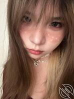 我和姐姐同居 已经偷拍到了我姐洗澡 看看20岁骚逼大学生的裸体0