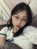 欠操的反差骚母狗眼镜婊子