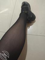 黑丝小伪娘楼道露出2