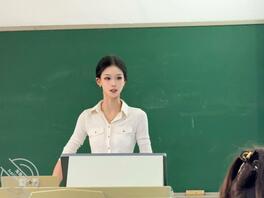 偷拍几张四川师范大学校鸡王庆琳，大家一起评价这个舞蹈生的校园日常0