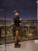 有个喜欢后入的骚母狗女友是什么感觉，那当然是叫上好兄弟一起玩0