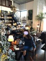 老妹心情不好我俩喝酒，郁闷，怎么下手啊？0