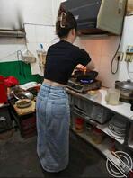 家庭聚餐跟弟媳搞地下工作，真刺激！！！