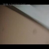 （原创）骚逼女同事大半夜发骚约我露出。最后把她白带都操出来了。坎坷的一夜