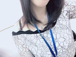 眼馋小姨子身体趁她洗澡被我偷偷录下1