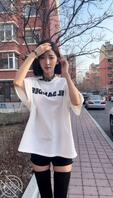 河南中牟县高颜值大学生被我调教成小母狗，很喜欢口交1