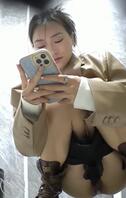 小妹妹厕所尿尿被看见咯2