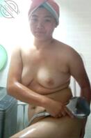 曝光母猪坦克王梓晗（评论区辱骂）1