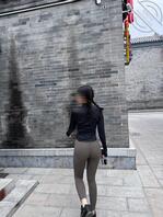 （原创121）给大家看看堂姐给我舔手指的骚样！脸上的表情淫荡得想口爆她！0