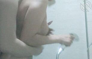 强上洗澡的老妈2