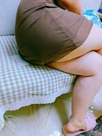 穿小裙子的骚舅妈2