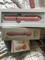 堂嫂已经很久没有性生活了，手里的成人用品又多了1