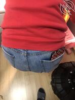 丈母娘在我面前翘起屁股抗不住偷偷来了一炮
