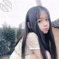 分享这个女孩的一些事，希望不要有人认识0